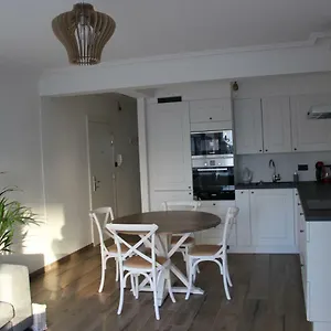 Royal Apartment